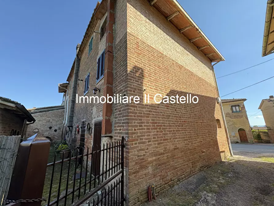 Immagine 53 di Villetta a schiera in vendita  in Via Castiglionese a Castiglione Del Lago