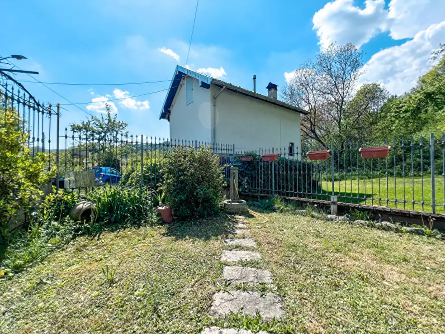 Immagine 8 di Casa bifamiliare in vendita  in FRAZIONE MOLINO 2 a Guardabosone