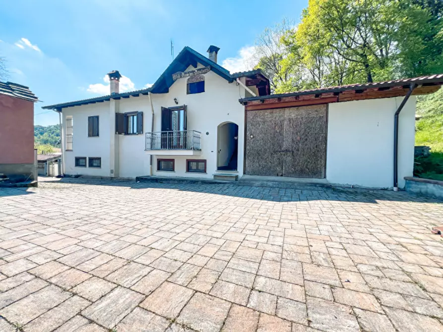 Immagine 39 di Casa bifamiliare in vendita  in FRAZIONE MOLINO 2 a Guardabosone