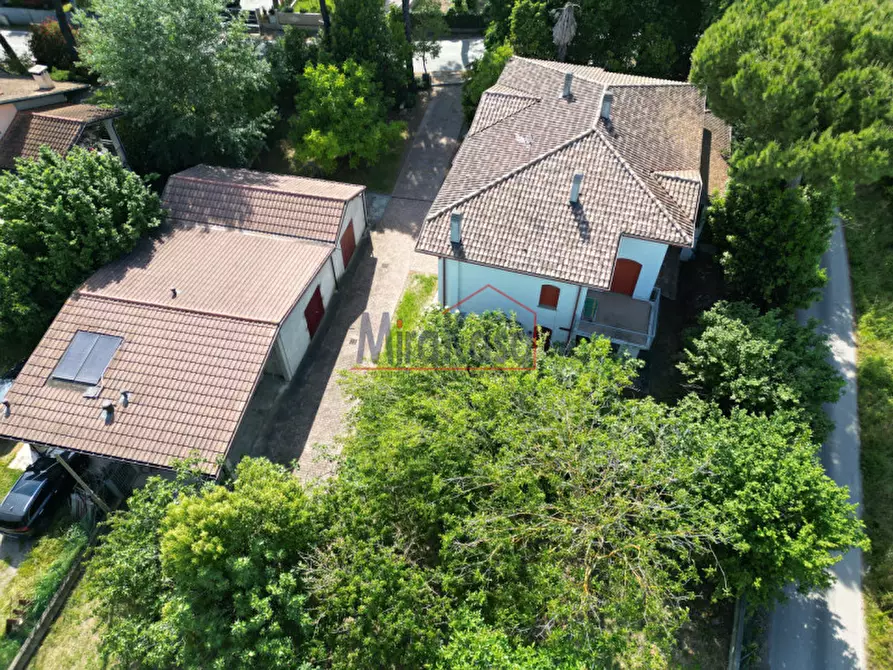 Immagine 3 di Casa indipendente in vendita  a Cervia