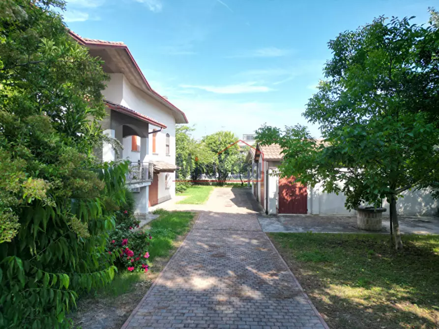 Immagine 76 di Casa indipendente in vendita  a Cervia