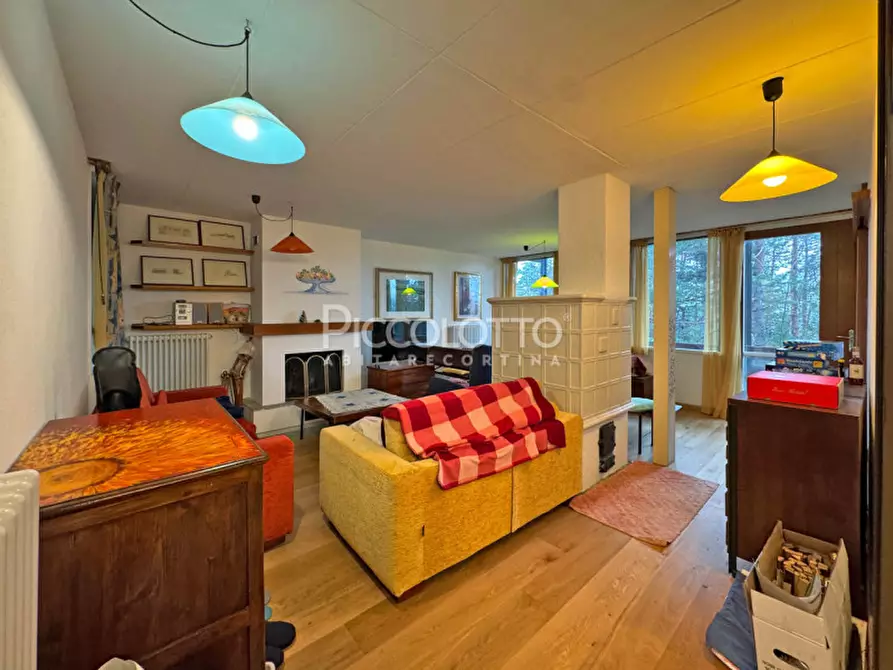 Immagine 2 di Villa in vendita  in via Ravenna a Borca Di Cadore