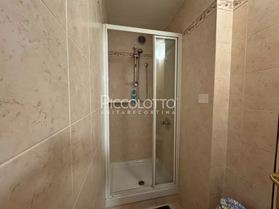 Immagine 8 di Villa in vendita  in via Ravenna a Borca Di Cadore