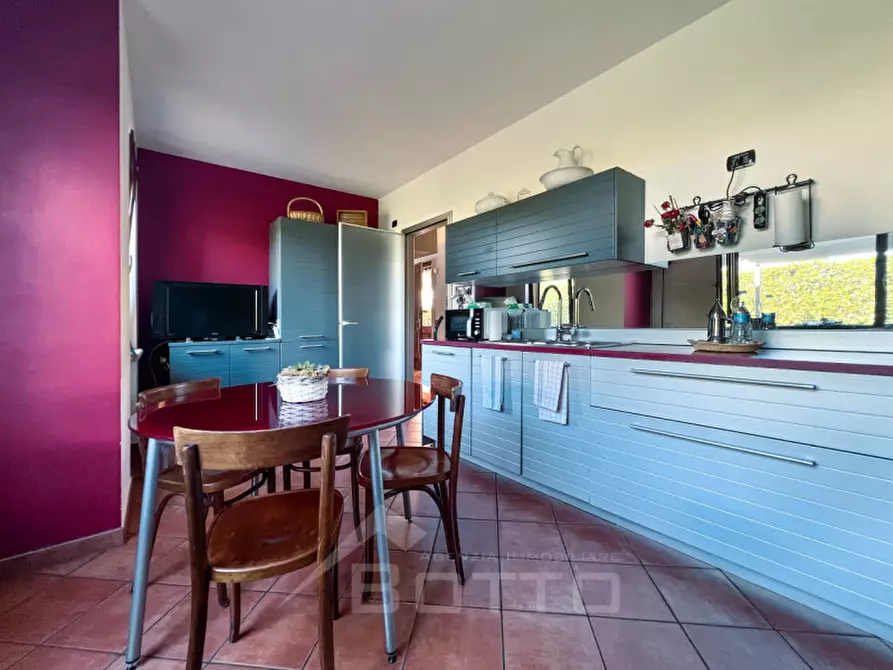 Immagine 25 di Villetta a schiera in vendita  in Via Antonio de Curtis 20 a Serravalle Sesia