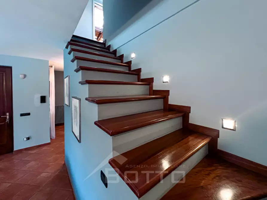 Immagine 33 di Villetta a schiera in vendita  in Via Antonio de Curtis 20 a Serravalle Sesia