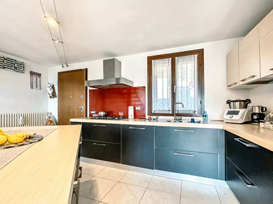 Immagine 6 di Villetta a schiera in vendita  in FRAZIONE CAREGA 33 a Cellio Con Breia