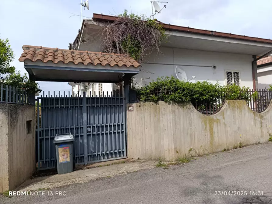 Immagine 1 di Appartamento in vendita  in Via Vincenza Messina a Ciampino