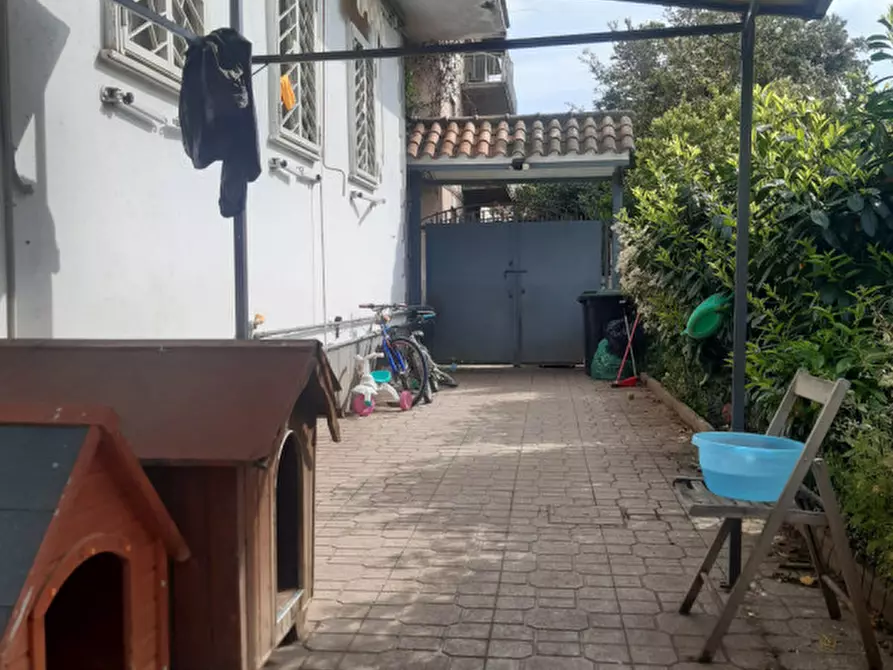 Immagine 10 di Appartamento in vendita  in Via Vincenza Messina a Ciampino