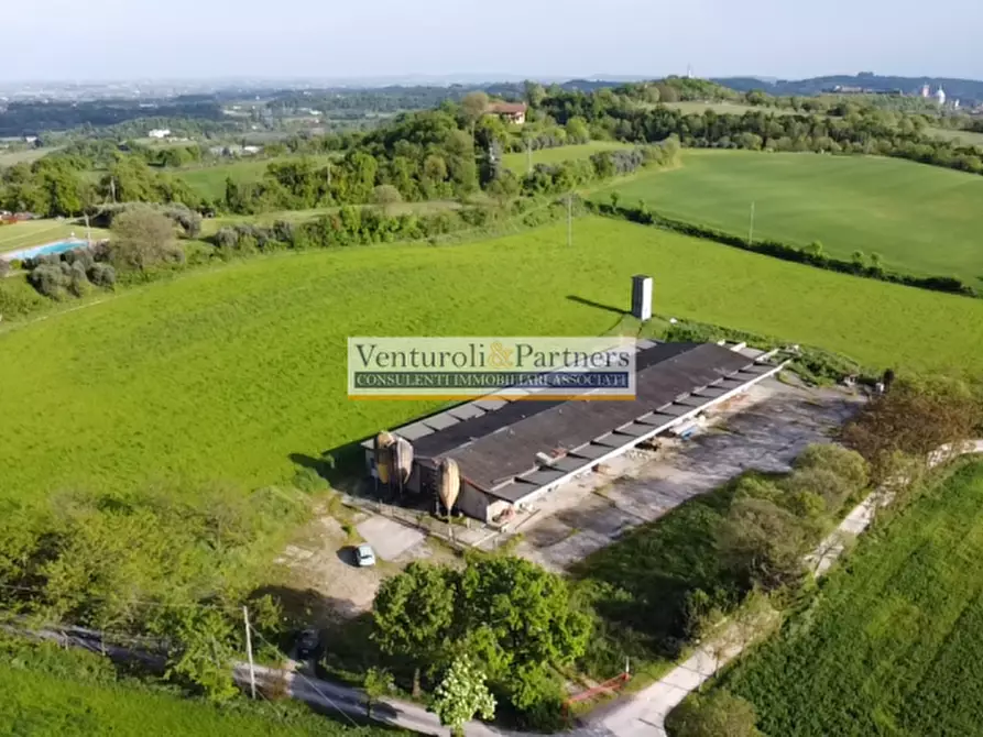 Immagine 5 di Terreno in vendita  in via valsorda a Lonato del Garda