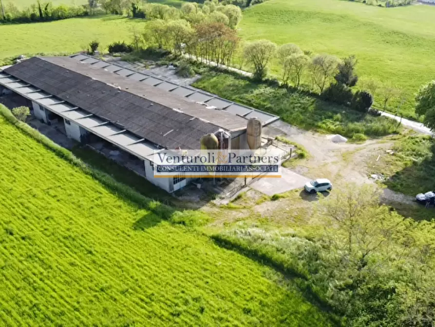 Immagine 14 di Terreno in vendita  in via valsorda a Lonato del Garda