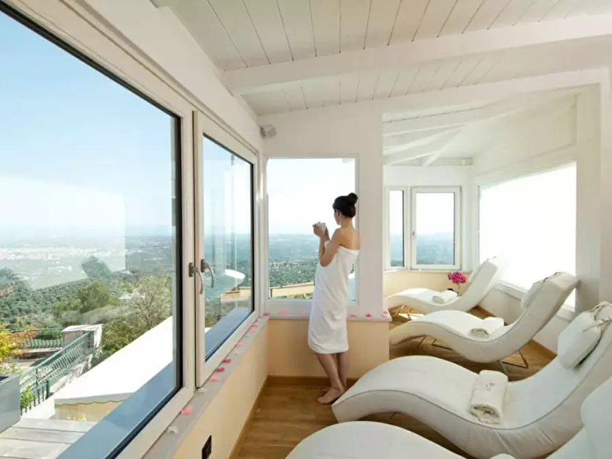 Immagine 7 di Villa in vendita  in YRA a Fasano