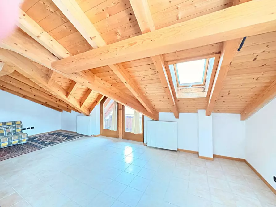 Immagine 29 di Casa bifamiliare in vendita  in Via Verona a Ossana