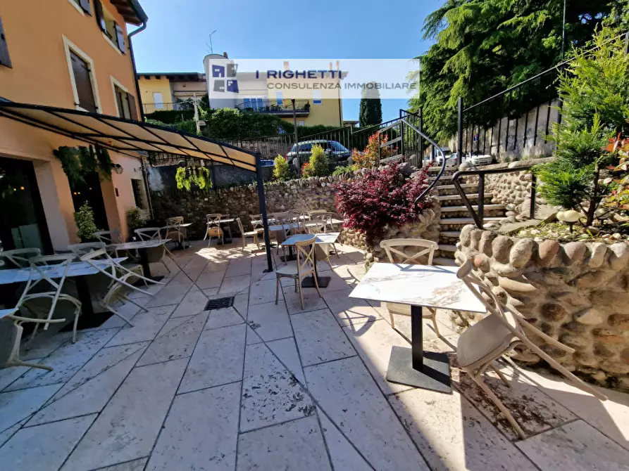 Immagine 14 di Negozio in vendita  in Via Puglie a Verona