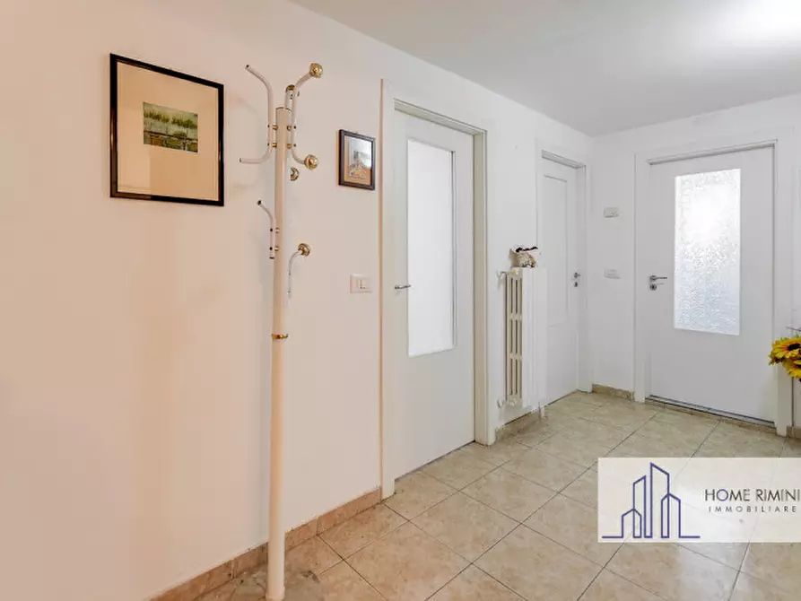 Immagine 4 di Appartamento in vendita  a Rimini