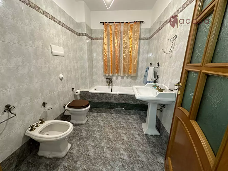 Immagine 10 di Camera in affitto  in Via Ernesto Tricomi 2I a Palermo