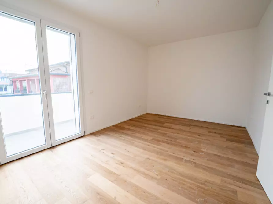 Immagine 4 di Ufficio in vendita  in Via Serenissima a Noventa Padovana