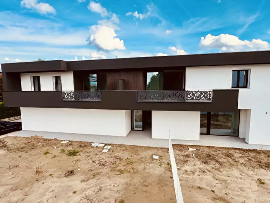 Immagine 12 di Ufficio in vendita  in Via Serenissima a Noventa Padovana