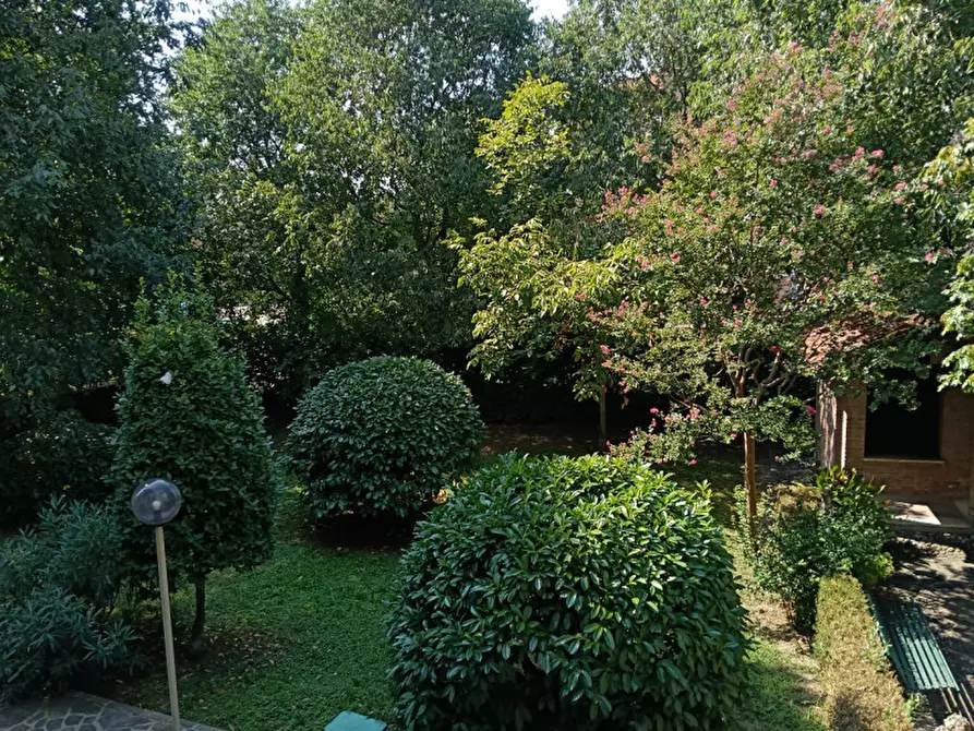 Immagine 5 di Appartamento in vendita  in Via Indipendenza a Sassuolo