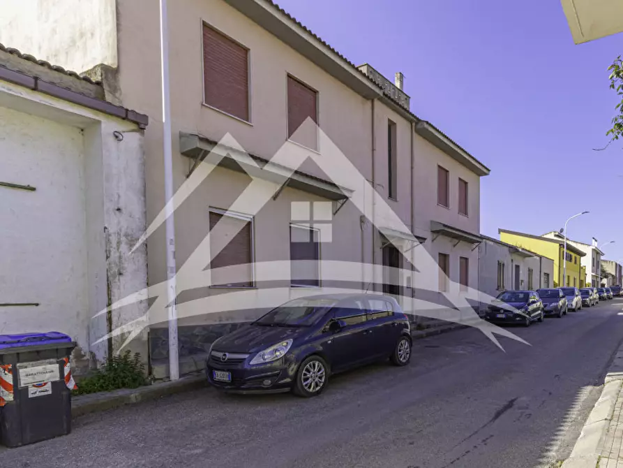 Immagine 3 di Palazzo in vendita  in via tucconi 12 a Sassari