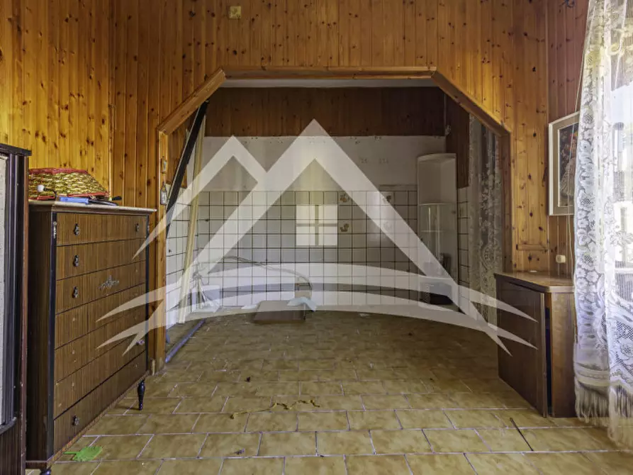 Immagine 6 di Palazzo in vendita  in via tucconi 12 a Sassari