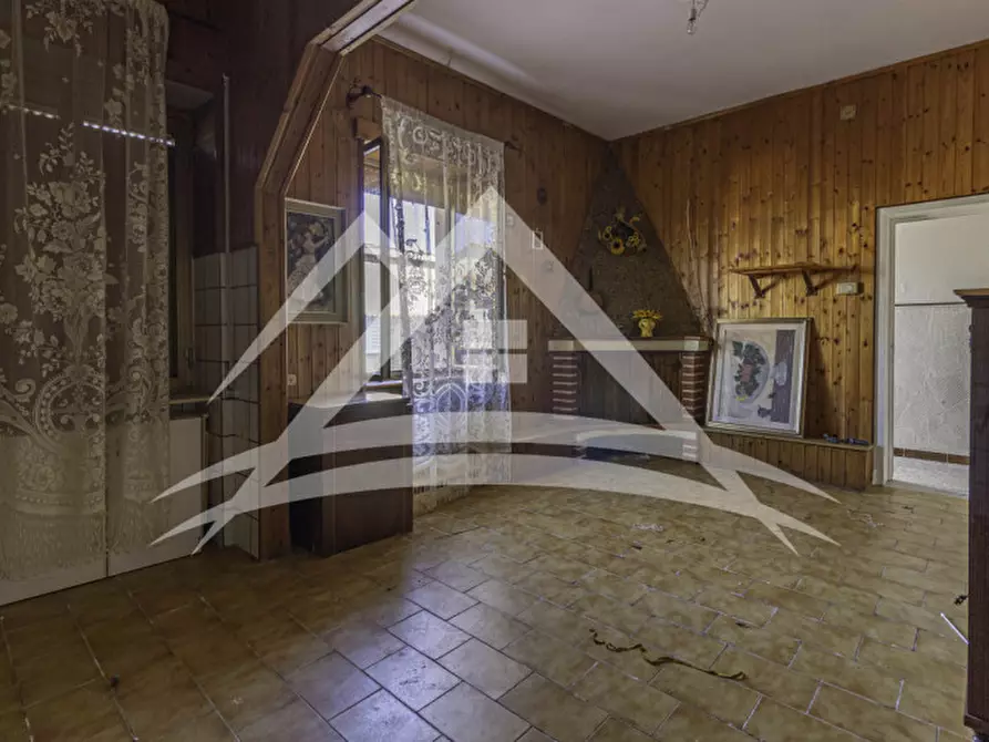 Immagine 7 di Palazzo in vendita  in via tucconi 12 a Sassari