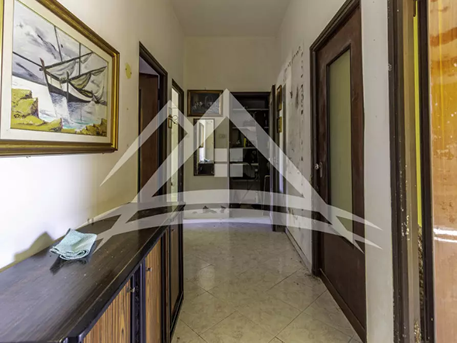 Immagine 16 di Palazzo in vendita  in via tucconi 12 a Sassari