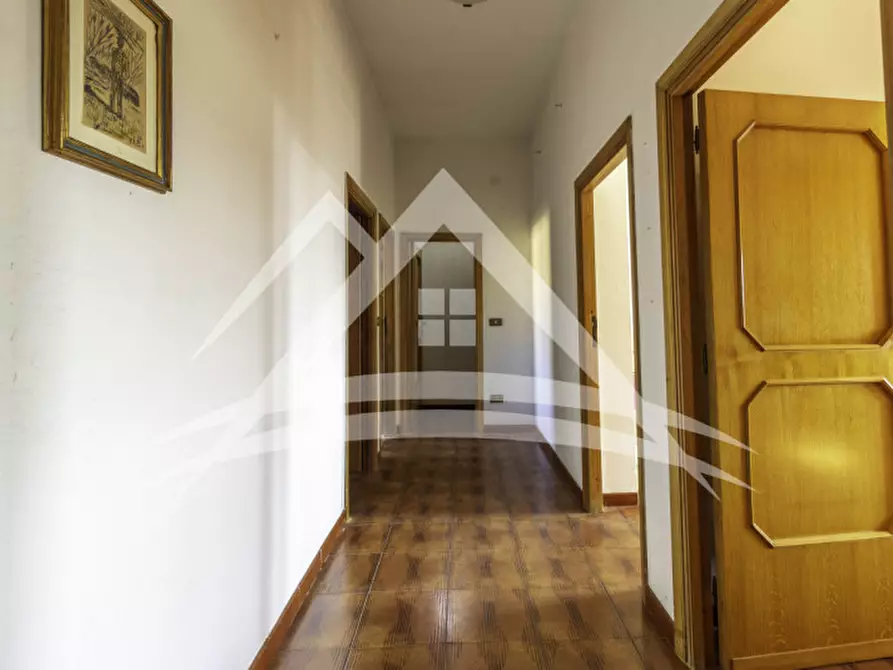 Immagine 32 di Palazzo in vendita  in via tucconi 12 a Sassari