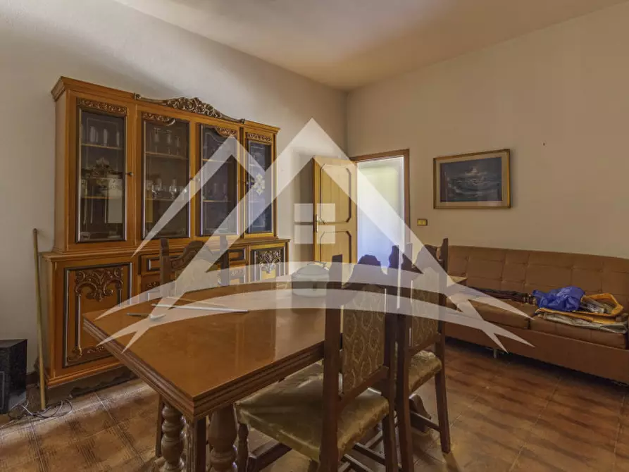 Immagine 34 di Palazzo in vendita  in via tucconi 12 a Sassari