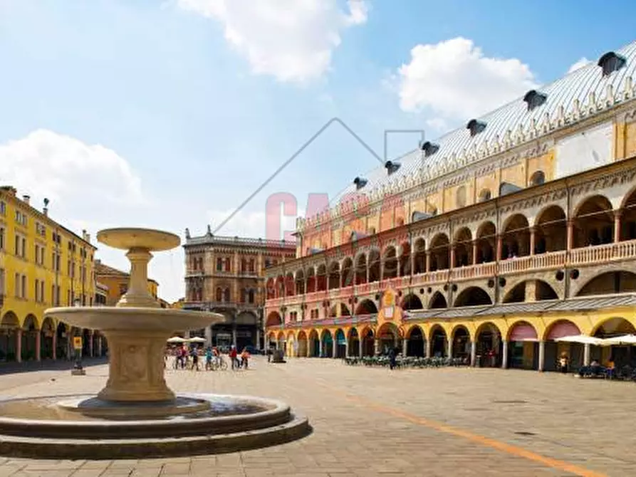 Immagine 2 di Appartamento in vendita  in Via Verdi a Padova