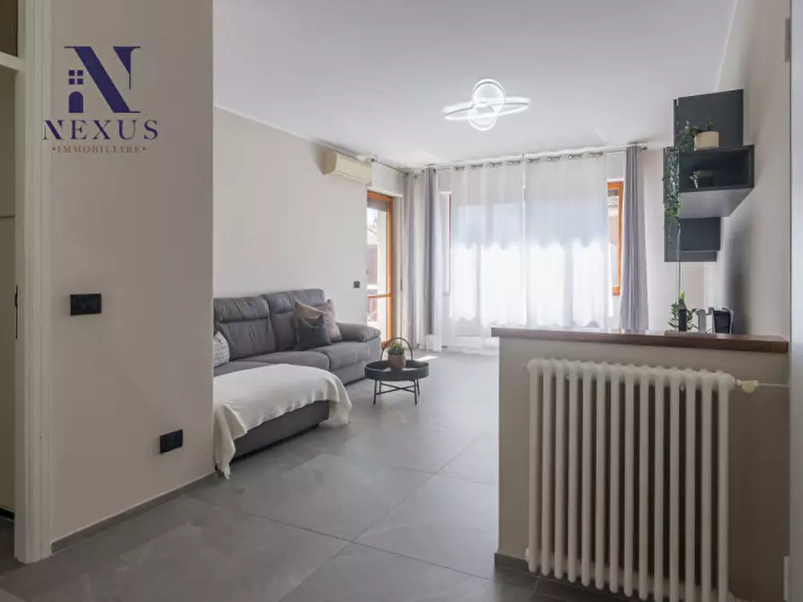 Immagine 2 di Appartamento in vendita  a Fano