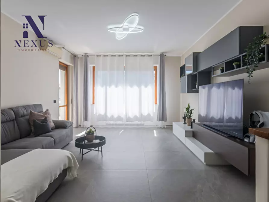 Immagine 5 di Appartamento in vendita  a Fano