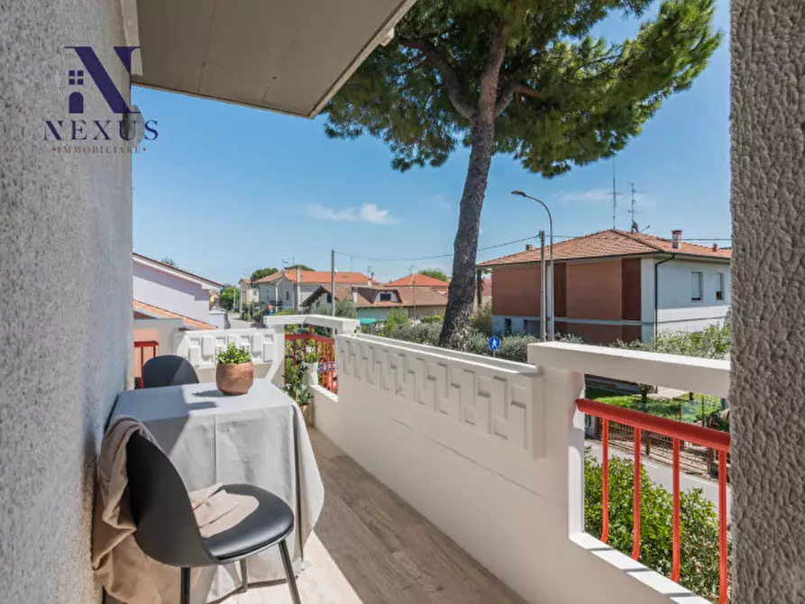 Immagine 9 di Appartamento in vendita  a Fano