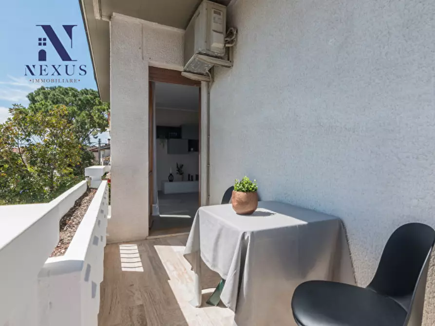 Immagine 10 di Appartamento in vendita  a Fano