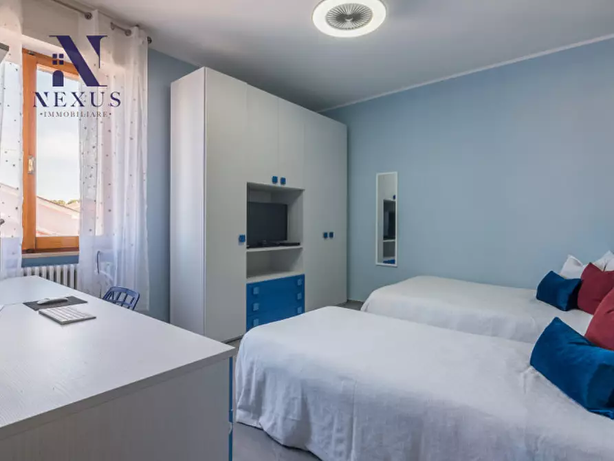 Immagine 25 di Appartamento in vendita  a Fano