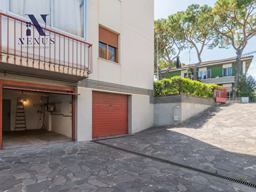 Immagine 41 di Appartamento in vendita  a Fano