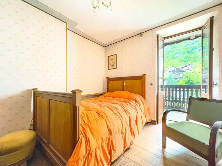 Immagine 8 di Villetta a schiera in vendita  in via delle Grazie a Campertogno