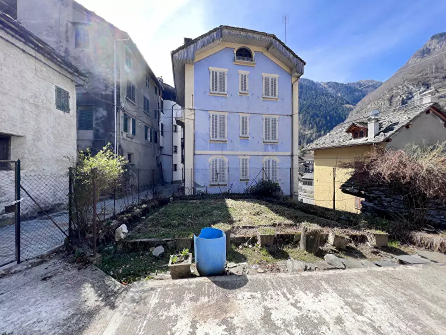 Immagine 21 di Villetta a schiera in vendita  in via delle Grazie a Campertogno