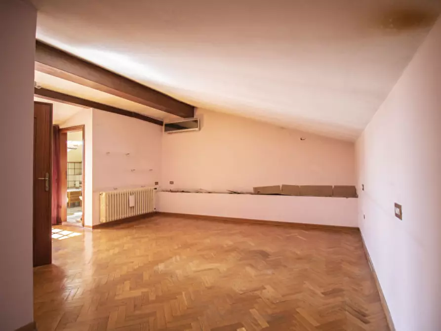 Immagine 42 di Casa indipendente in vendita  in CHIESANUOVA a Prato