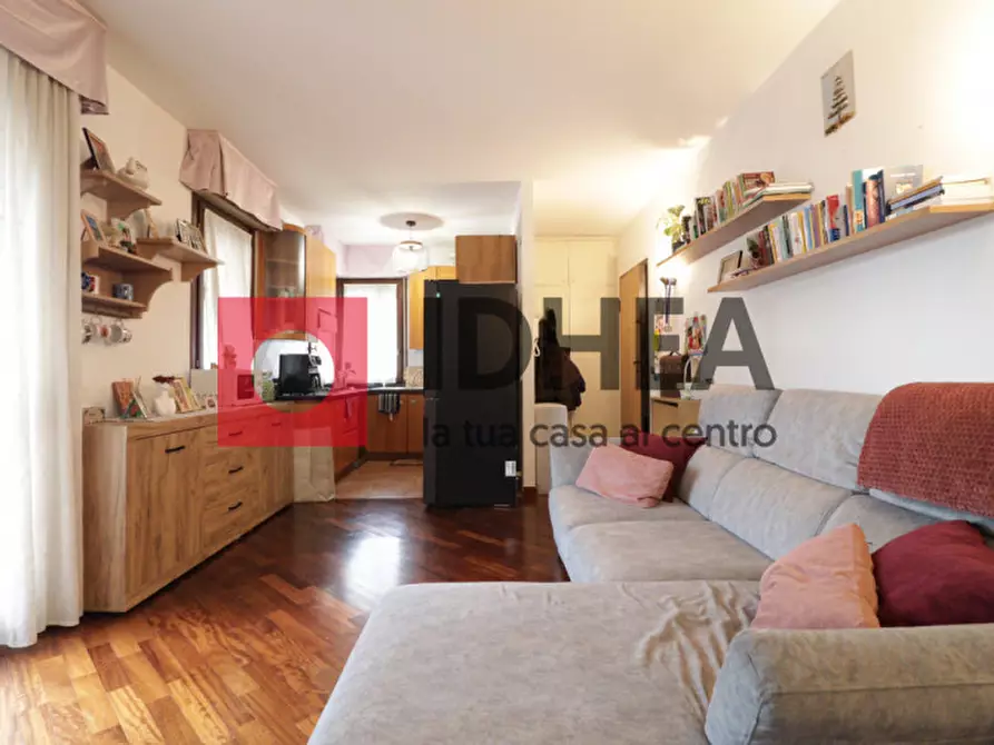Immagine 4 di Appartamento in vendita  in Piazza Aldo Moro a Villorba