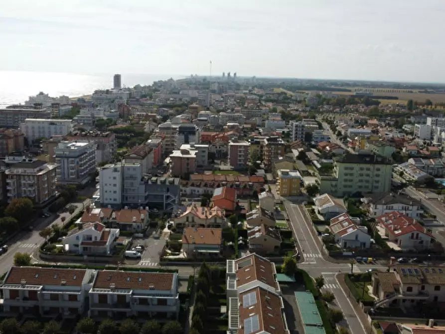 Immagine 10 di Appartamento in vendita  in Via Olanda a Jesolo
