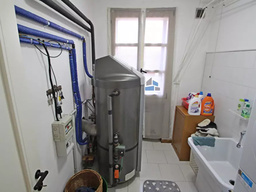 Immagine 11 di Casa bifamiliare in vendita  in Via Luigi Einaudi a Santa Maria Di Sala