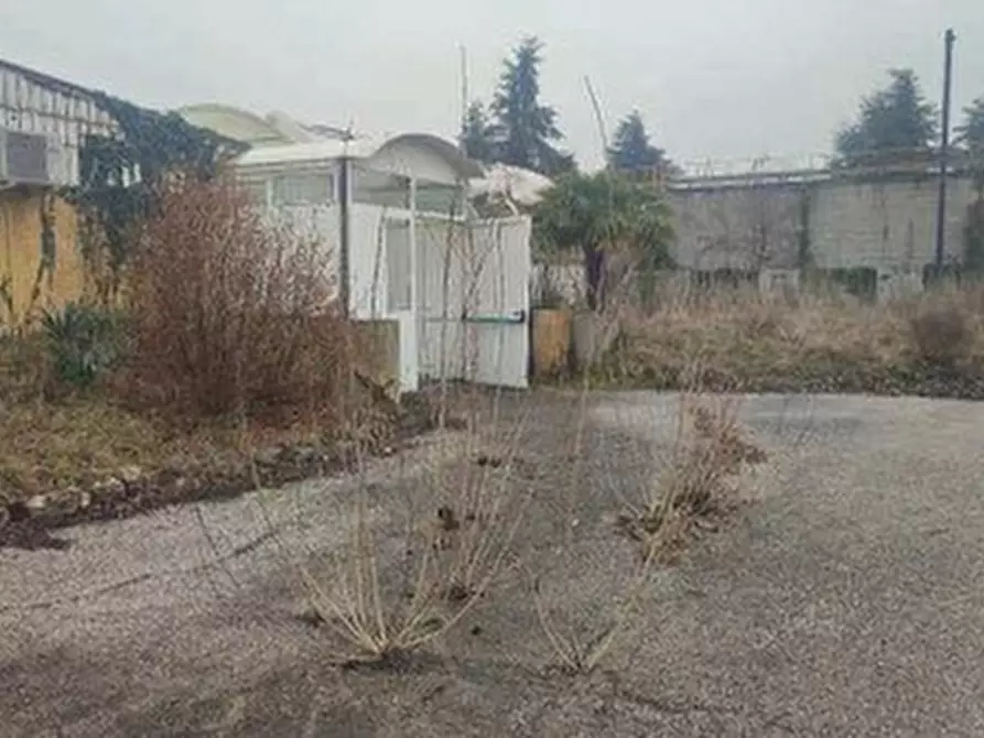 Immagine 4 di Attività commerciale in vendita  in Via Monte Porgait, 2 a Vajont