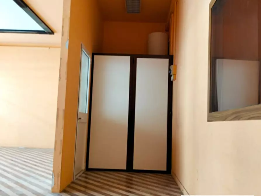 Immagine 14 di Negozio in vendita  in borgo san giovanni a Chioggia