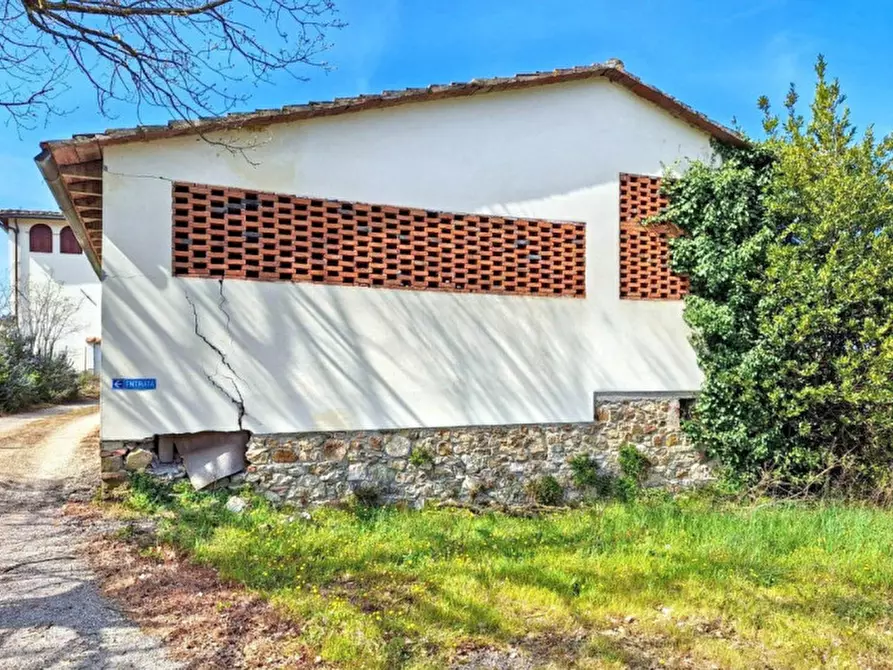 Immagine 28 di Agriturismo in vendita  in Via Chiantigiana, N. Snc a Greve In Chianti