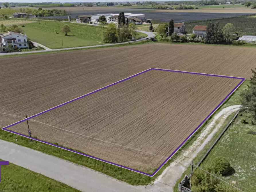 Immagine 2 di Terreno in vendita  in via quattro novembre a Bagnaria Arsa