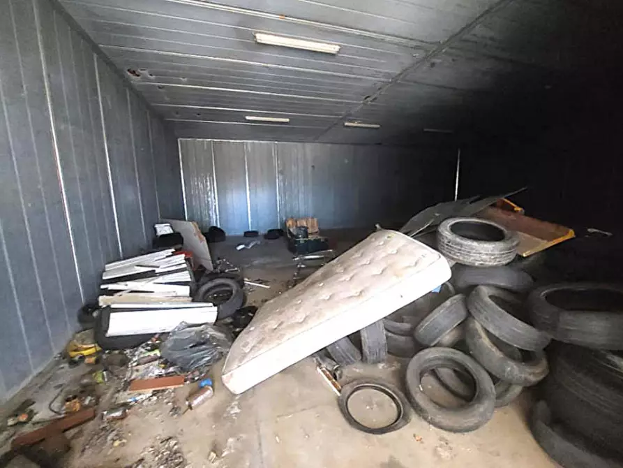 Immagine 2 di Magazzino in vendita  in Località Chiara, 88050 Sellia Marina CZ, Italia a Sellia Marina