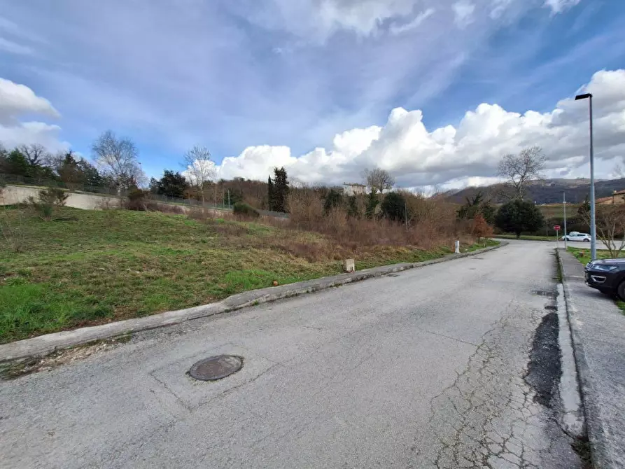 Immagine 5 di Terreno in vendita  in Loc. Branca - Via Basento, N. snc a Gubbio
