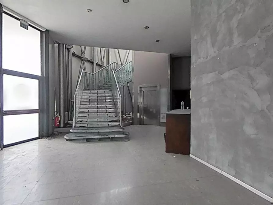 Immagine 8 di Attività commerciale in vendita  in Via Eugubina, N. 29 a Fossato Di Vico