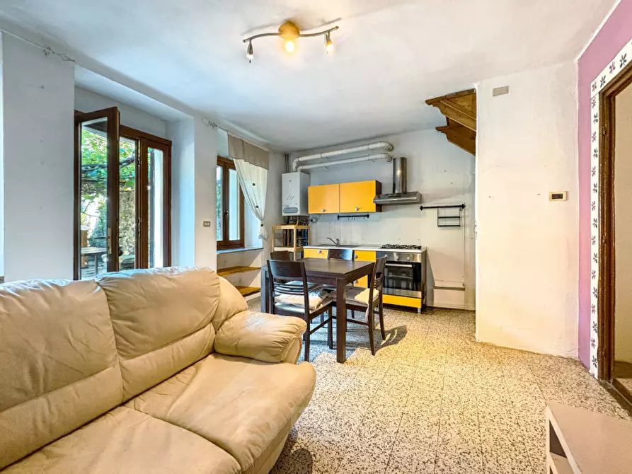 Immagine 4 di Casa indipendente in vendita  in Via Andrea Oliva a Ornavasso