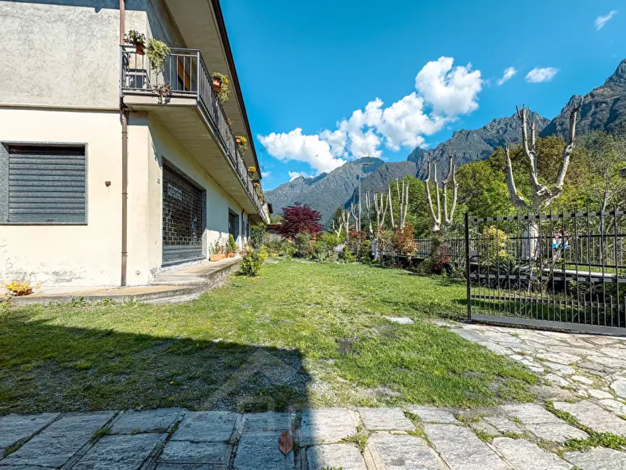 Immagine 17 di Appartamento in vendita  in Via Vittorio Veneto a Ornavasso